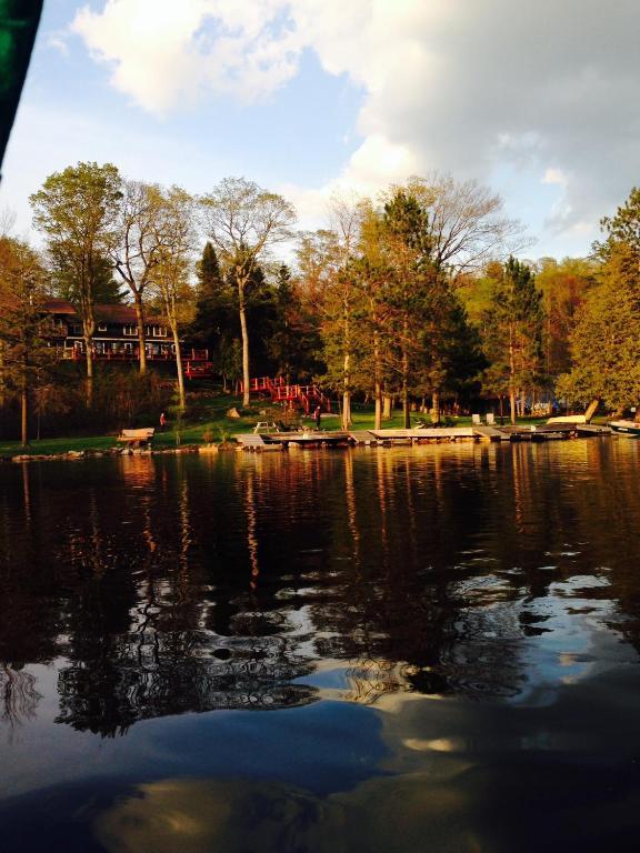 Heather Lodge Minden ภายนอก รูปภาพ